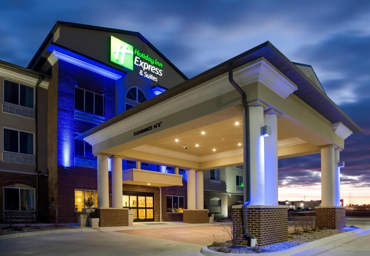 Holiday Inn Express & Suites Nevada By Ihg Exteriér fotografie